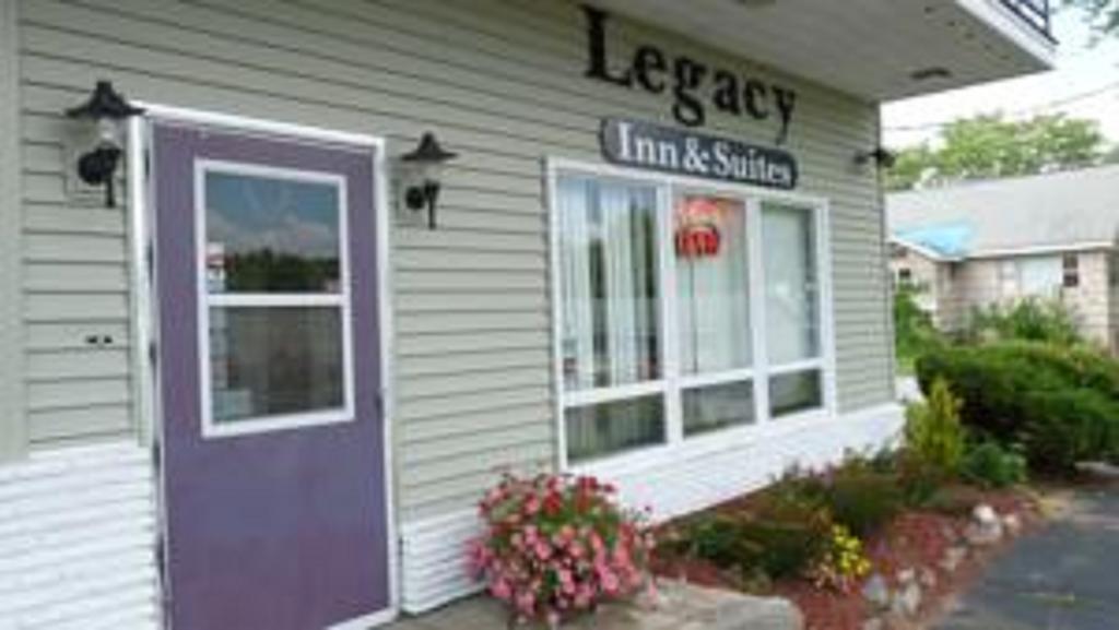 Legacy Inn & Suites Of Lake George Exterior photo